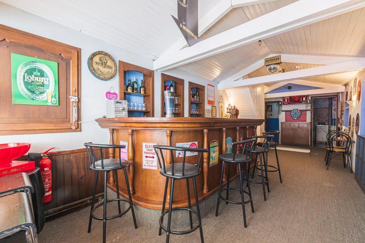 Bar A Bulles - Ancien Comptoir Transforme Villa Reims Exterior foto