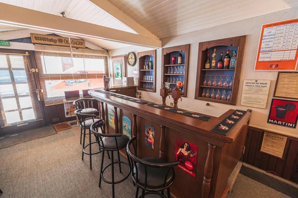 Bar A Bulles - Ancien Comptoir Transforme Villa Reims Exterior foto